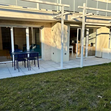 80m2 Gd-port - Garage Jardin Terrasse *